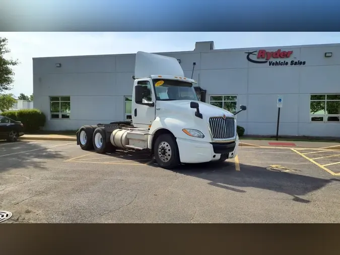 2019 NAVISTAR INTERNATIONAL LT625 DAYCAB T/A582d11225dac7de85e5f6f676577a2c6