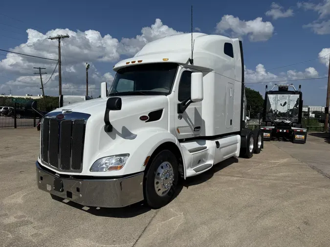 2022 Peterbilt 579