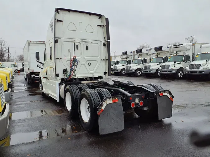 2019 FREIGHTLINER/MERCEDES NEW CASCADIA PX12664