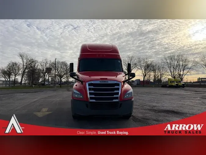 2022 FREIGHTLINER CA126