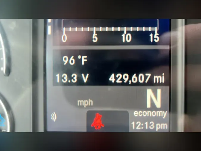 2023 Freightliner Cascadia 126