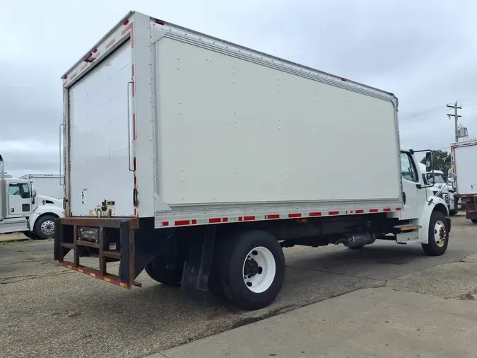 2019 FREIGHTLINER M2 106