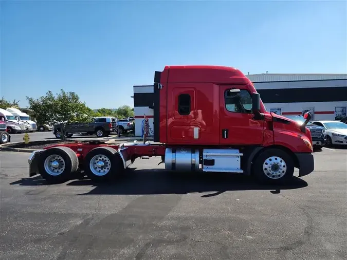 2020 FREIGHTLINER CA116584725a64c631c6d741f8a34db9dc2e1