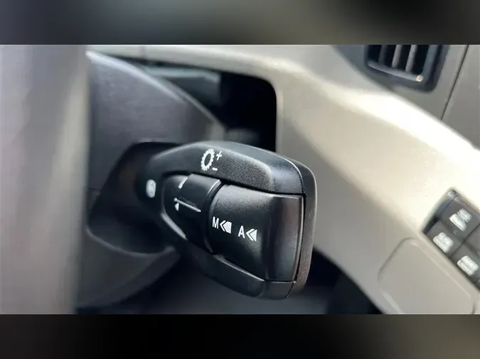 2022 FREIGHTLINER CA126