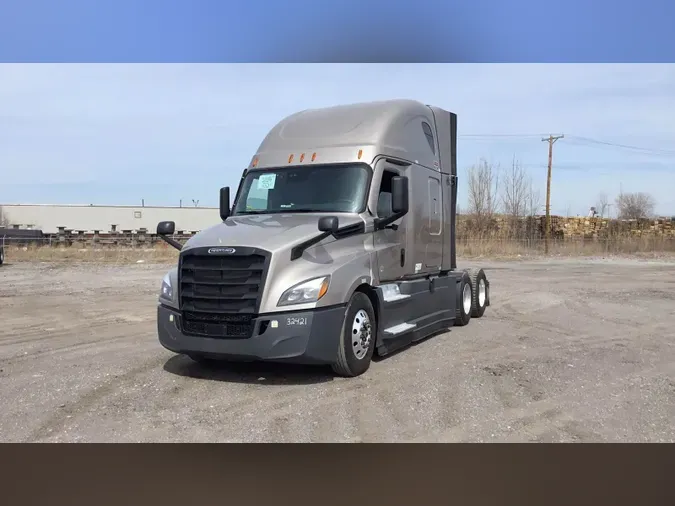 2024 Freightliner Cascadia 126