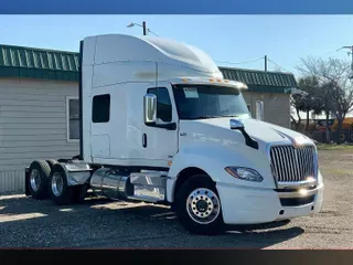 2023 INT LT625 6x4