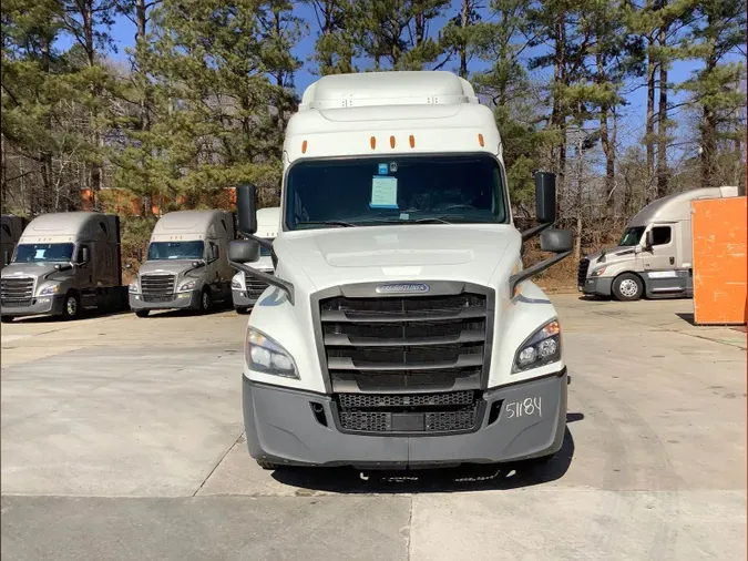 2020 Freightliner Cascadia