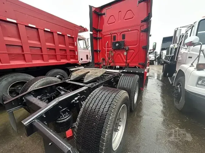 2015 FREIGHTLINER CASCADIA 1255853815d6cd159b4bc30a6b115ae59ed