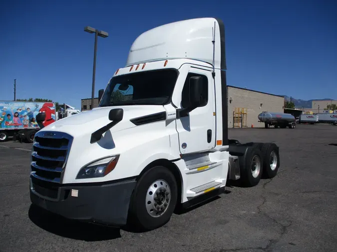 2022 FREIGHTLINER/MERCEDES NEW CASCADIA PX1266458538439c28b724346b59be8f22674ae