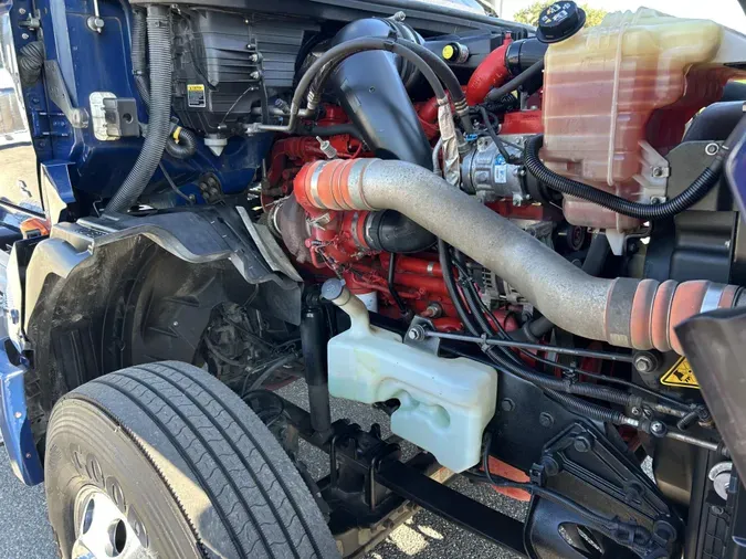 2020 International LT625