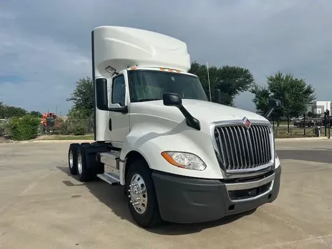 2019 International LT625