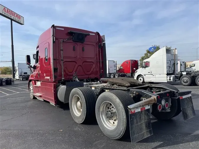 2019 FREIGHTLINER CASCADIA