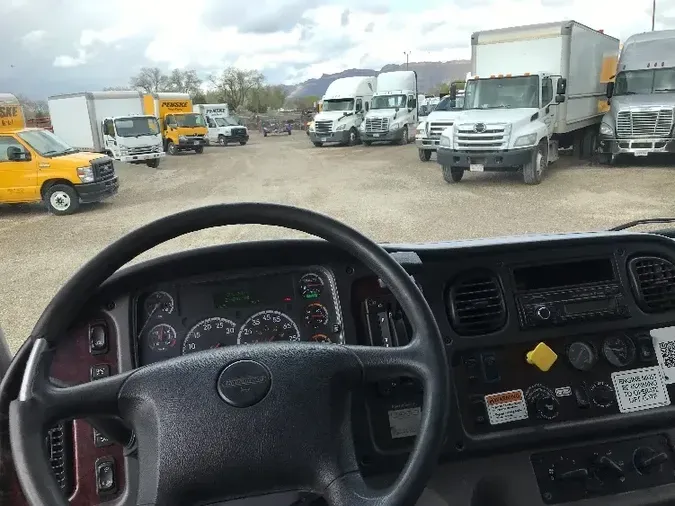 2017 Freightliner M2