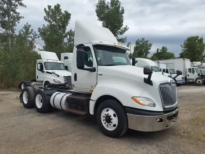 2019 NAVISTAR INTERNATIONAL LT625 DAYCAB T/A