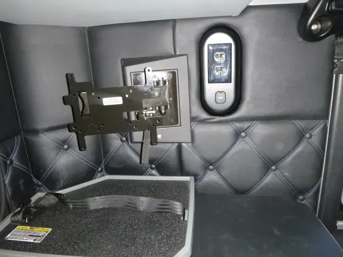 2020 Kenworth W990