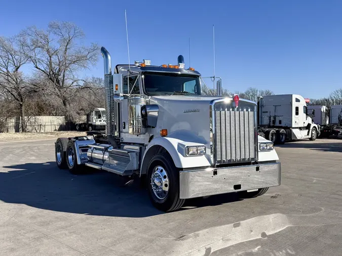 2026 KENWORTH W900L