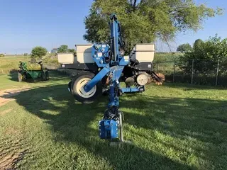 2001 KINZE 3600