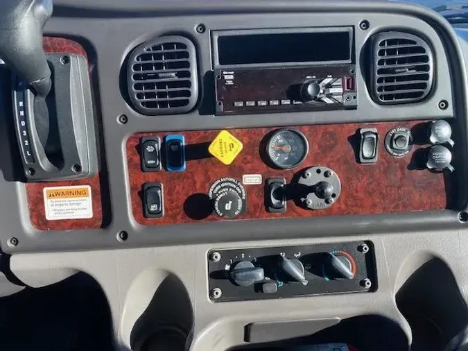 2020 Freightliner Business Class M2 106