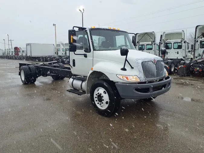 2019 NAVISTAR INTERNATIONAL 4300