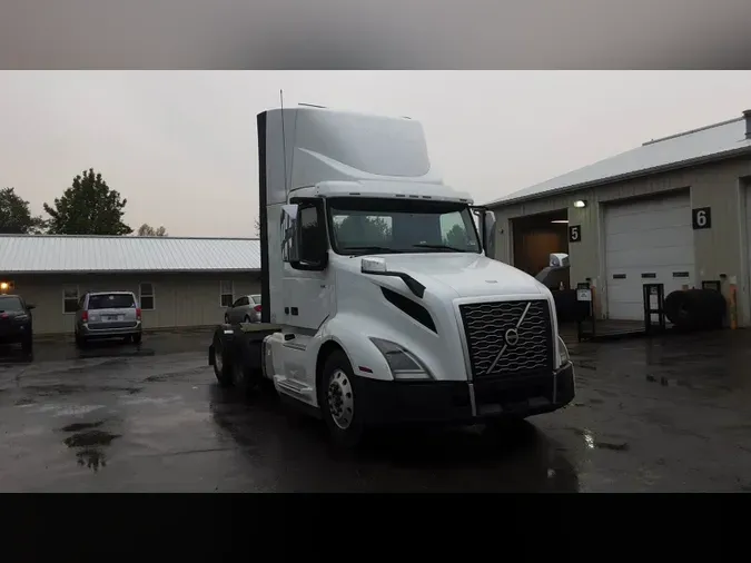 2019 Volvo VNL300586f98cd718983523e982a7f703c3410