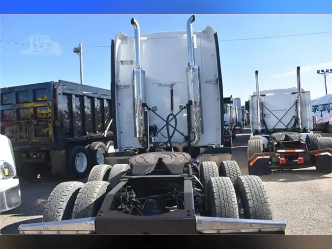 2007 PETERBILT 387