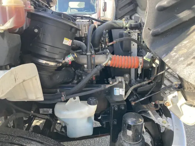 2020 FREIGHTLINER/MERCEDES M2 106