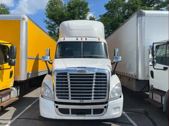 2015 Freightliner Cascadia