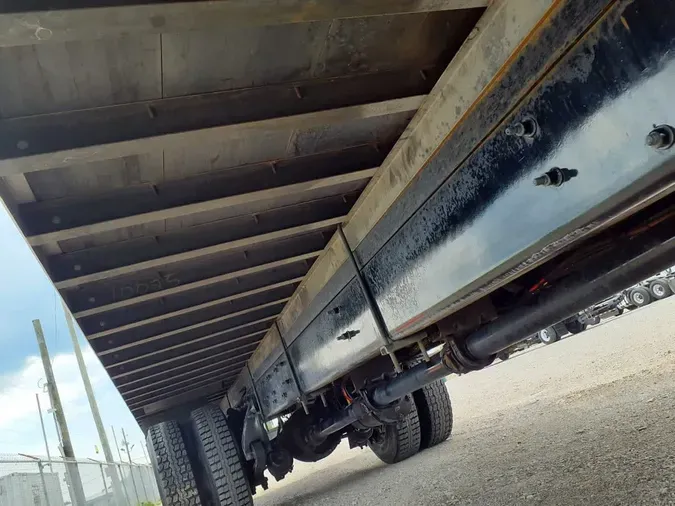 2020 FREIGHTLINER M2 106