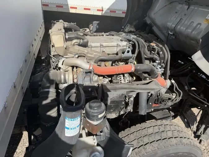 2020 ISUZU NPR
