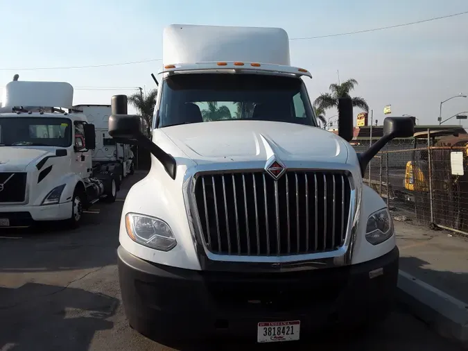 2019 NAVISTAR INTERNATIONAL LT625 DAYCAB T/A