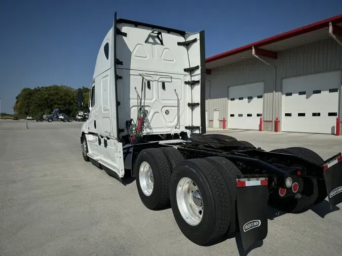 2022 Freightliner Cascadia&reg;