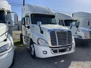 2014 FREIGHTLINER CASCADIA