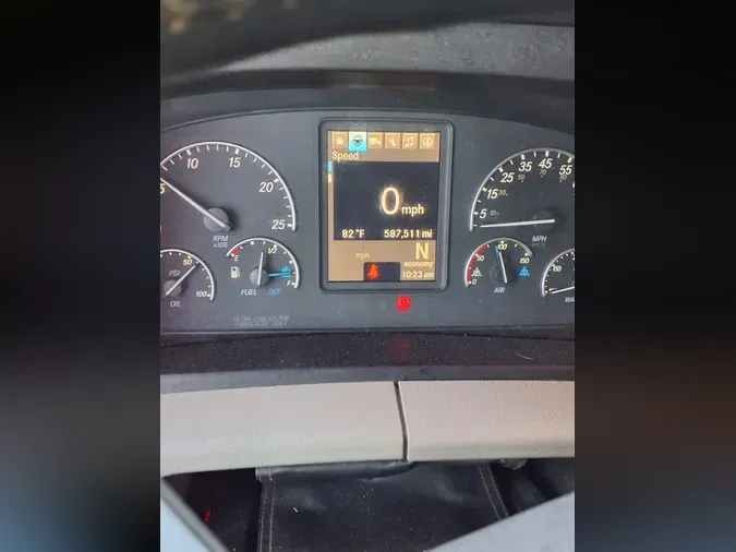 2019 FREIGHTLINER NEW CASCADIA PX12664