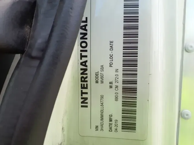 2020 NAVISTAR INTERNATIONAL MV607 (4X2)