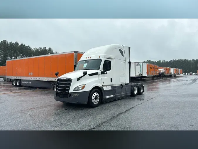 2021 Freightliner Cascadia