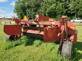 2013 New Holland H7450