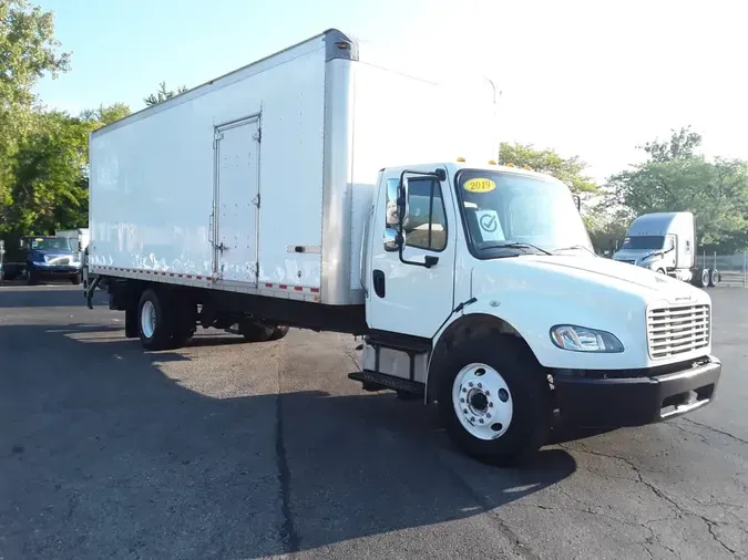 2019 FREIGHTLINER M2 106
