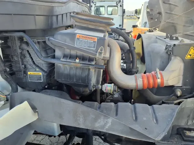 2020 NAVISTAR INTERNATIONAL MV607 (4X2)