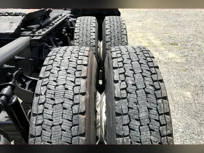 2021 INT LT625 6x4