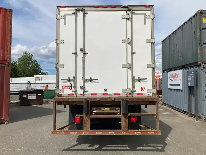 2021 FREIGHTLINER/MERCEDES M2 106