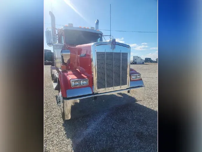 2018 KENWORTH W900