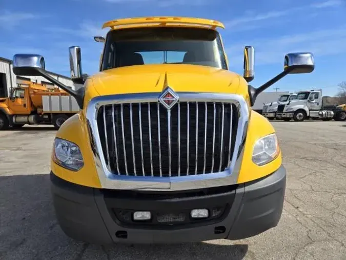 2019 International LT625