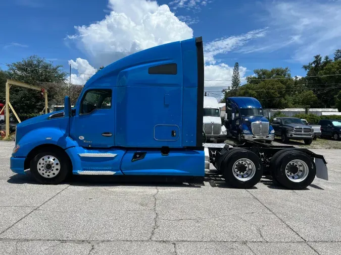 2022 Kenworth T680