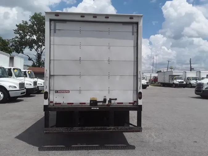2019 ISUZU NPR HD