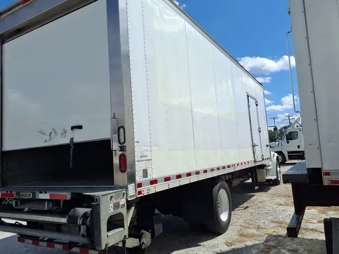 2016 FREIGHTLINER/MERCEDES M2 106