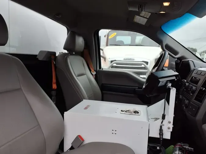 2018 FORD MOTOR COMPANY F-550 SUPER DUTY58a025f1603596fa7d54ee27679bb7f3