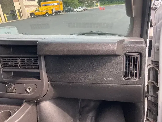 2017 GMC G23705