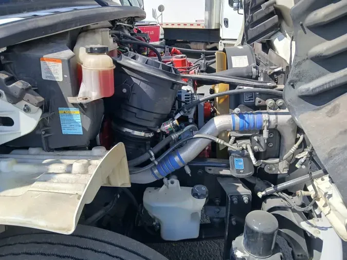 2018 FREIGHTLINER/MERCEDES M2 10658a09520ddec6699b2575af61d194bc0