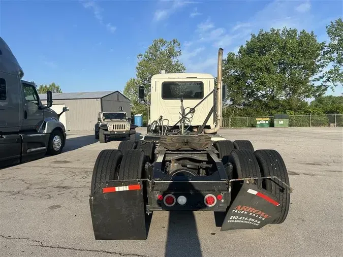 2016 MACK CXU613
