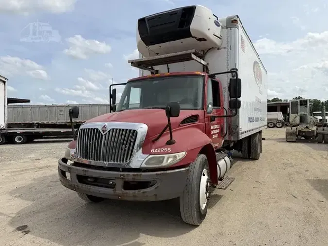 2016 INTERNATIONAL DURASTAR 4300